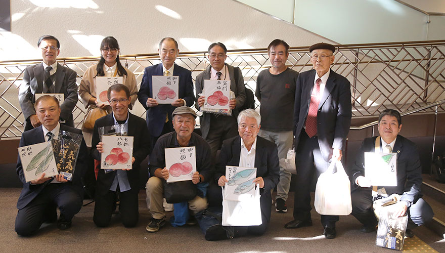 R7香川支部「母校創立75周年記念式典」集合写真